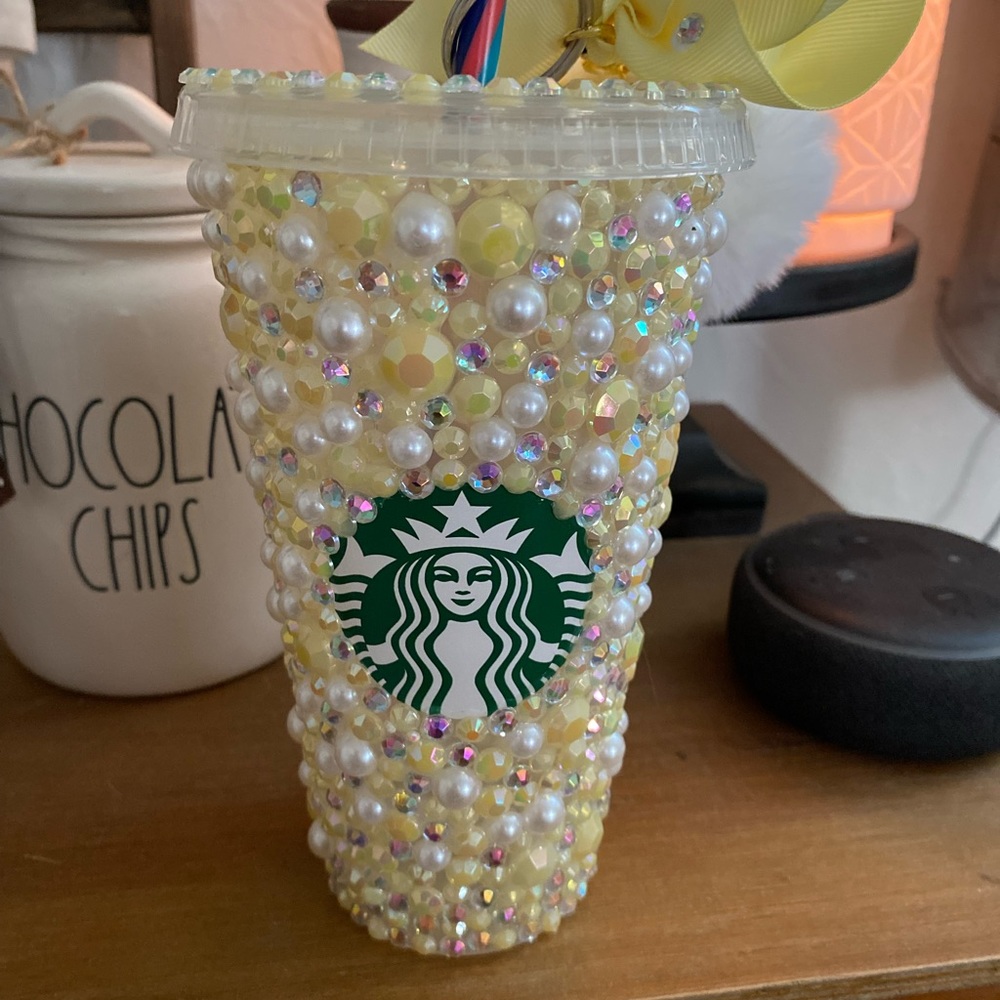 “SOLD” PLEASE READ Nice Cold Starbucks Cup